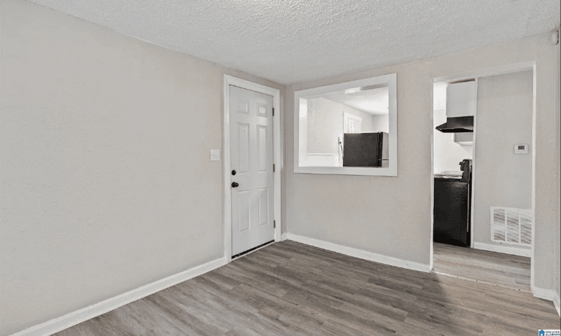 Birmingham House: 3944 40th Street N