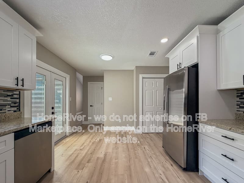 Pensacola House: 4780 Baywind Dr