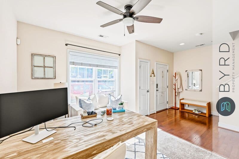 Richmond Townhome: 5402 Libbie Mill West Blvd