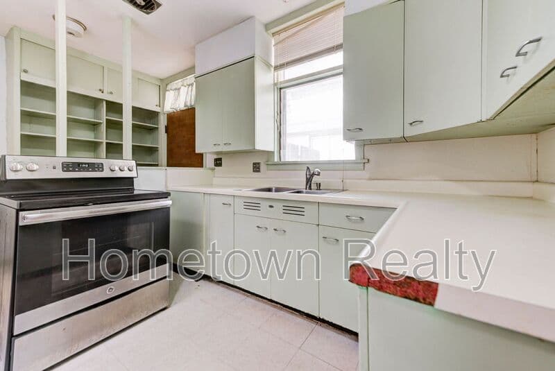 Oklahoma City Condo: 2004 NW 28th Street