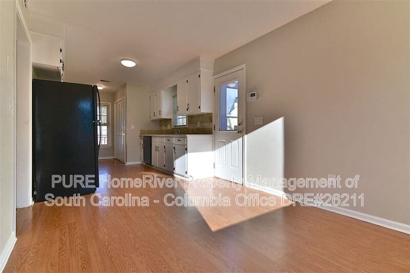 Lexington House: 213 Puller Ct