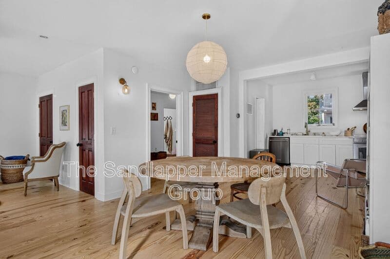 Charleston Condo: 32-A Line Street