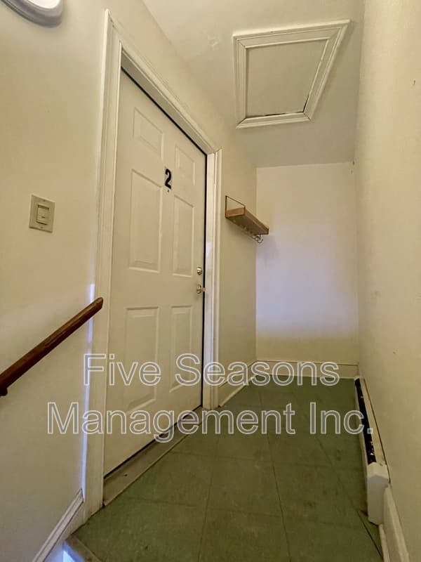 Burlington Condo: 85 Manhattan Drive - 2