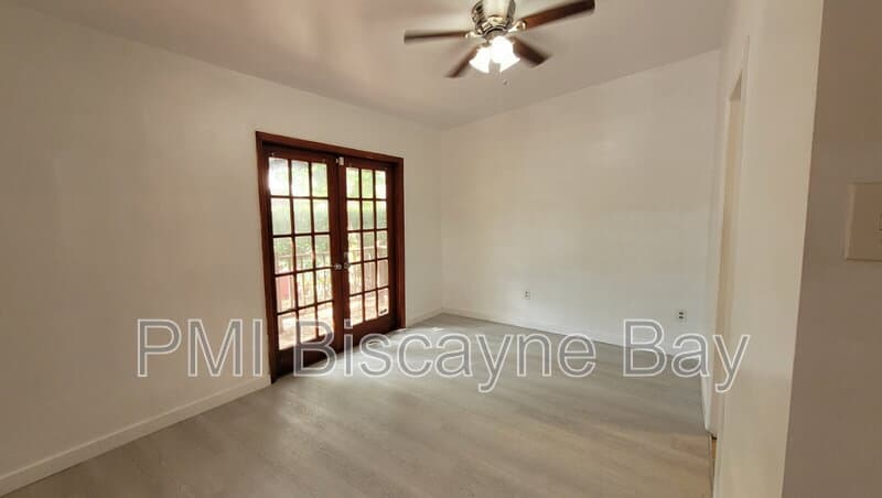 Miami House: 3666 Southwest 13 Terrace