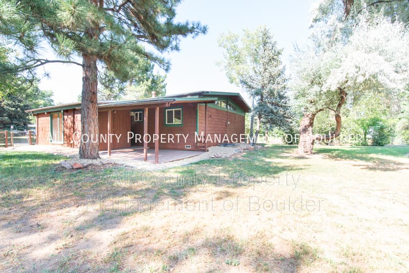 Boulder House: 710 39th Street