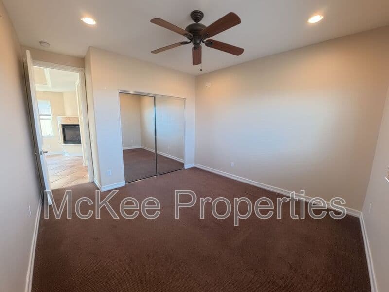 Imperial Beach House: 525 12th Street