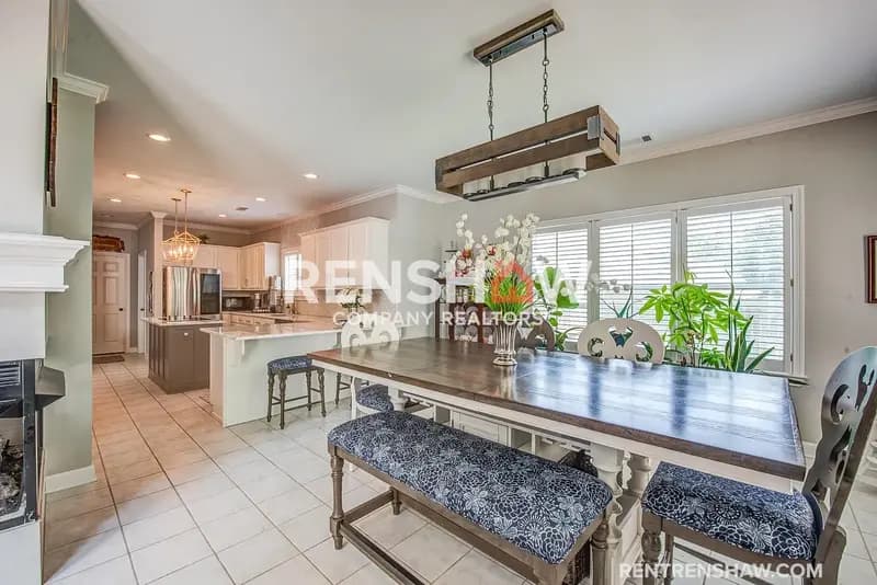 Lakeland House: 9401 Canabridge Dr