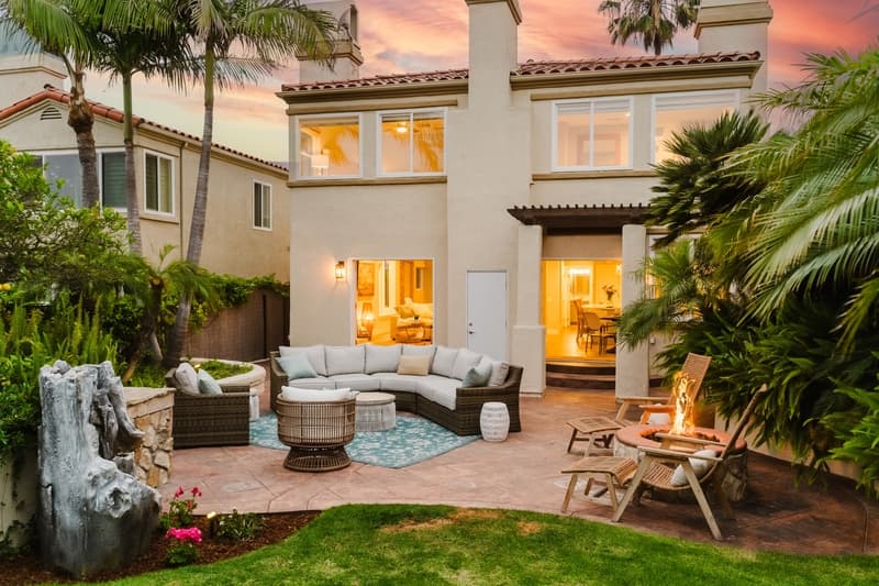 Carlsbad House: 7528 Navigator Circle