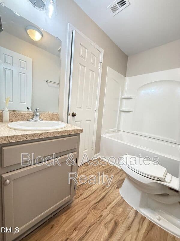 Raleigh Condo: 4120 Sedgewood Drive