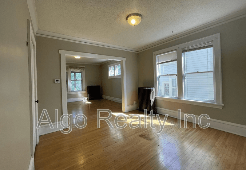 Minneapolis Condo: 3340 Stevens Ave - 3