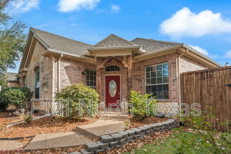 Frisco House: 5544 Hidden Creek Ln