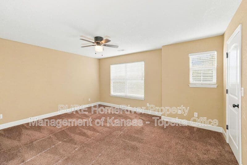 Kansas City House: 9426 N Lenox Ave