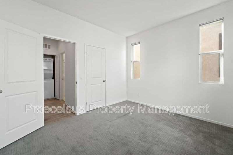 Chula Vista Townhome: 1710 Signature Pl