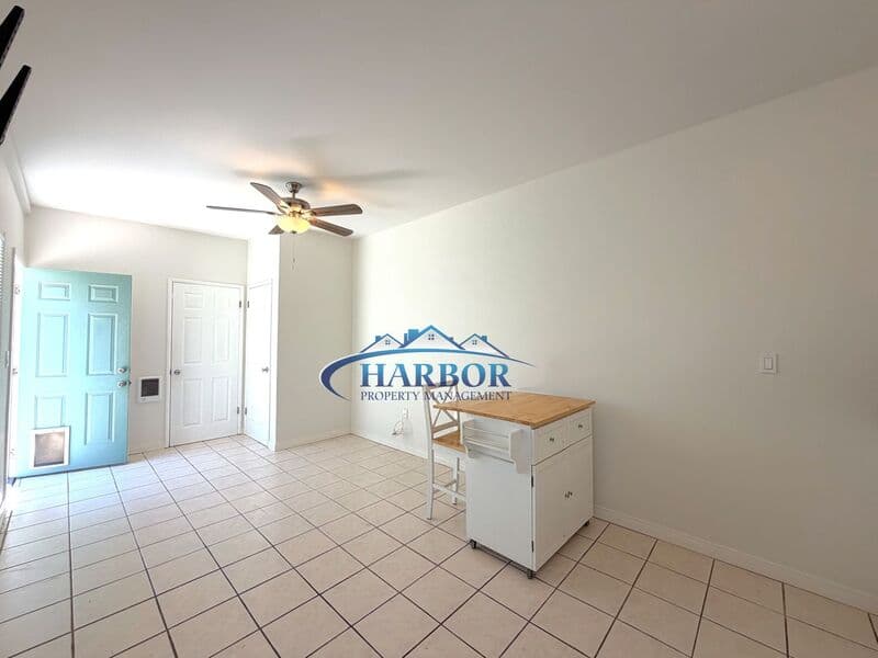 Redondo Beach Condo: 154 - 156 Paseo de la Concha