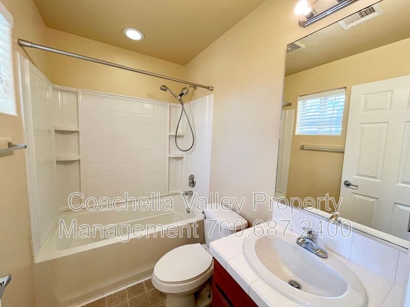 Palm Desert Condo: 73692 Santa Rosa Way