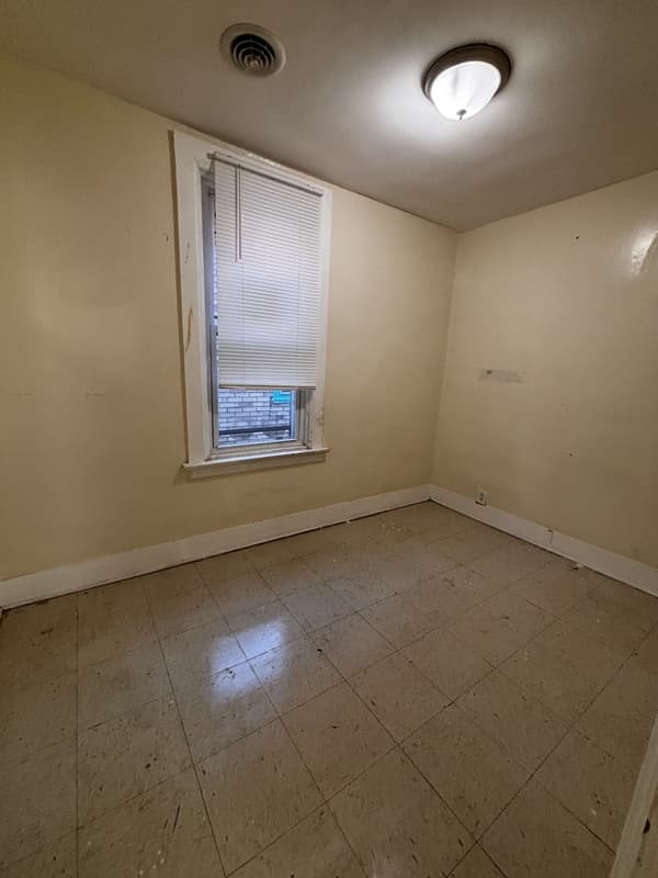 Buffalo Condo: 228 Adams St., Apt #2