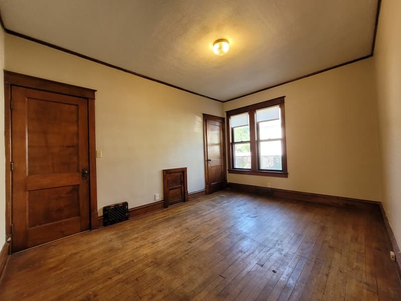 Appleton House: 1009 North Oneida Street