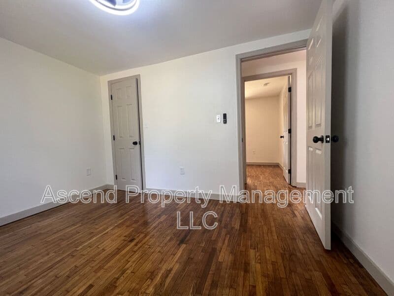 Ringgold House: 346 Julian Rd