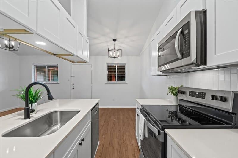 Austin Condo: 3704 Speedway