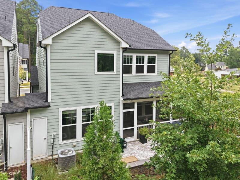 Raleigh House: 7701 Litcham Drive