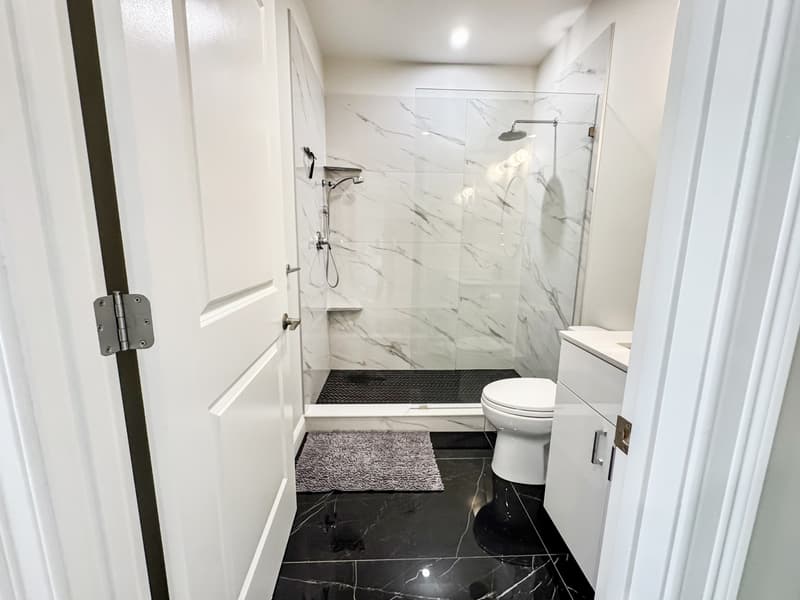 Boston Condo: 40 Waverly Street