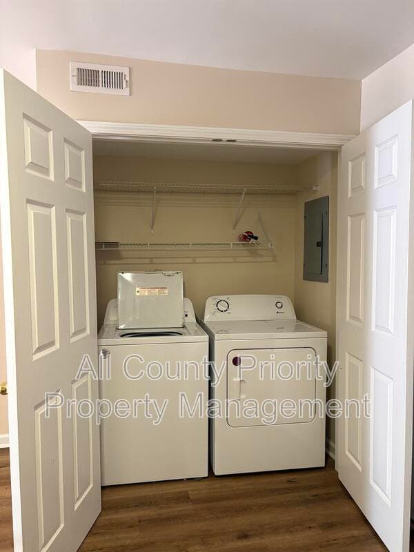 Raleigh Condo: 2612 Brafferton Ct.