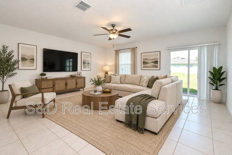Bartow House: 2767 Red Egret Dr.