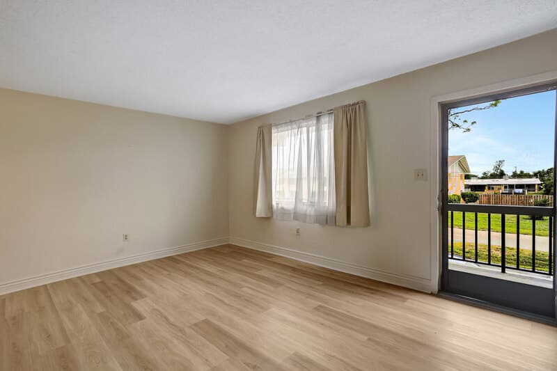 Cape Coral Condo: 4906 Victoria Drive