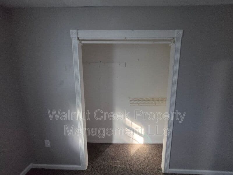 Elyria Condo: 41547 Elmwood St