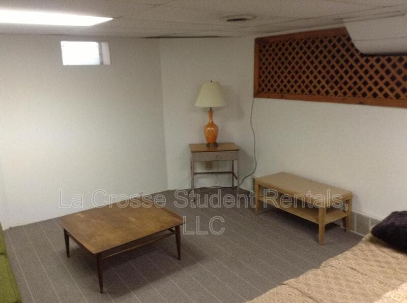 La Crosse Condo: 904 Vine Street