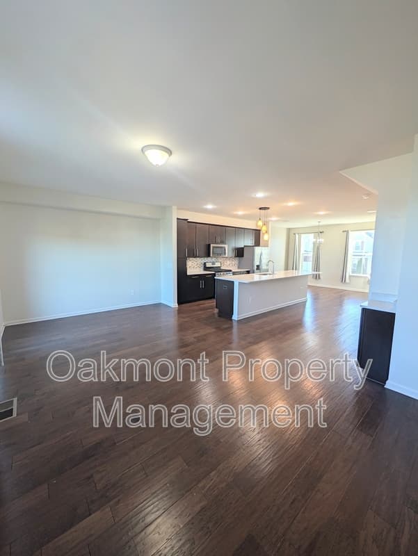 Fredericksburg House: 1322 Hudgins Farm Circle