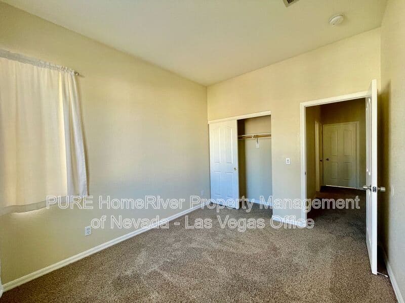 Las Vegas House: 4748 Hamburg St.
