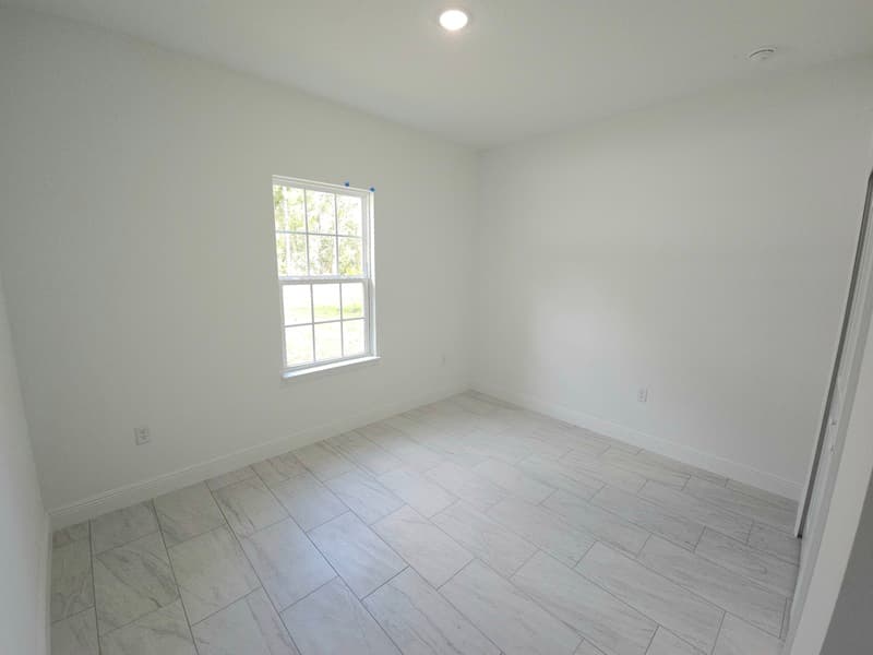 Citrus Springs House: 1604 W Delores Dr