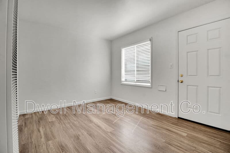 La Mesa Condo: 4915 Guava Ave