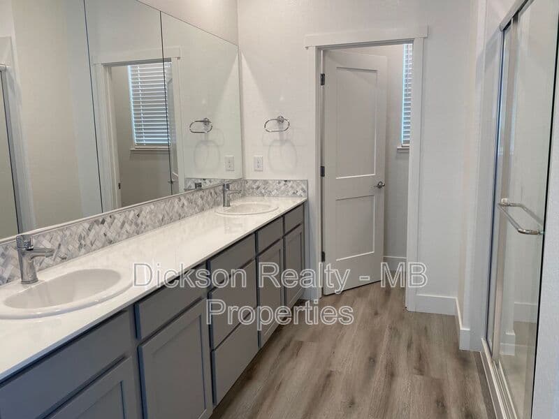 Reno House: 418 Prosecco Way
