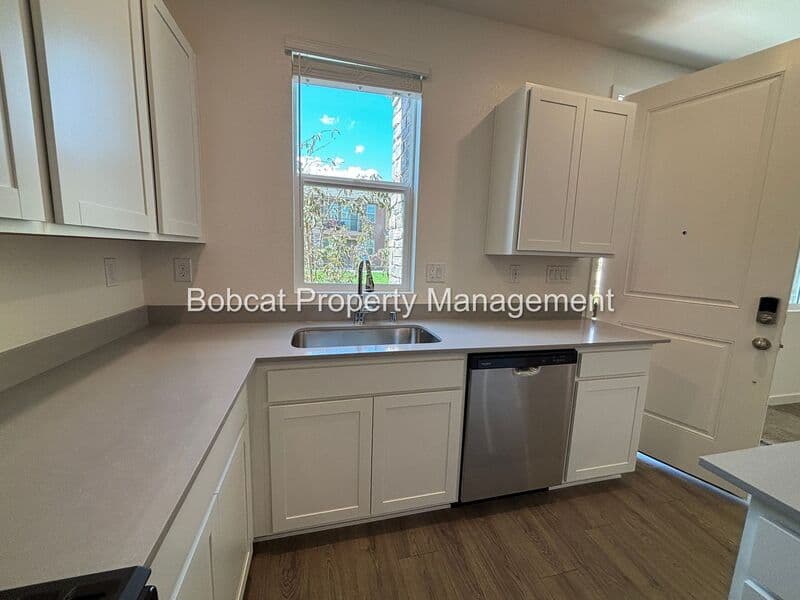 Carson City Townhome: 839 Centerville St