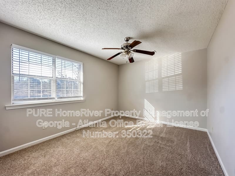 Rex House: 5724 Rex Mill Crk