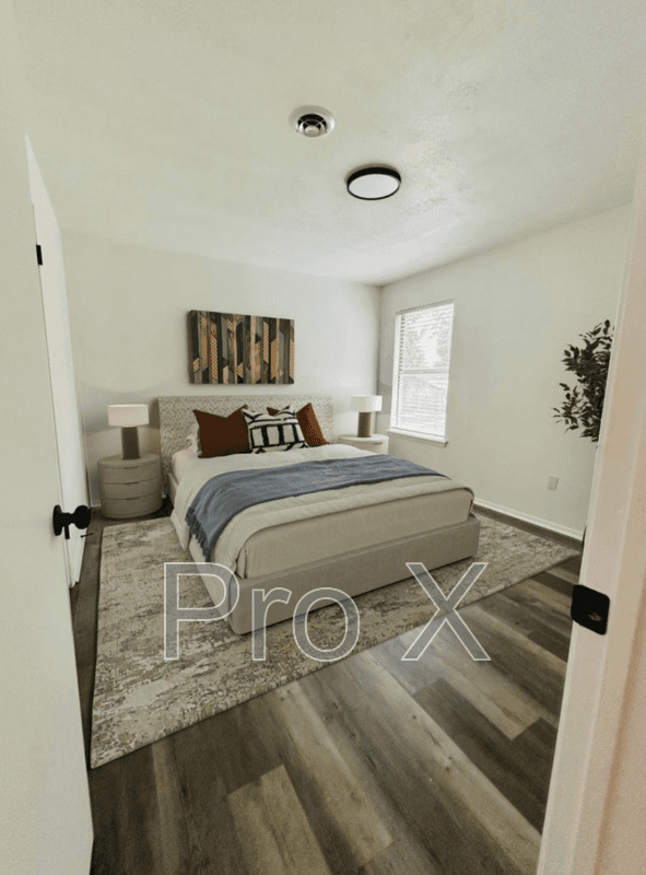 Fayetteville House: 1851 W Deane St
