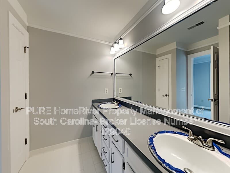 Columbia House: 313 Brook Hollow Dr