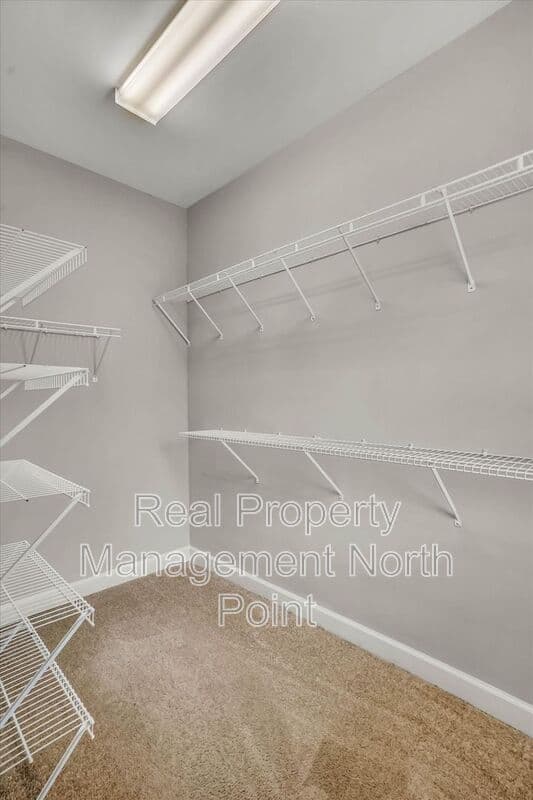 Decatur House: 3026 Eltham Pl