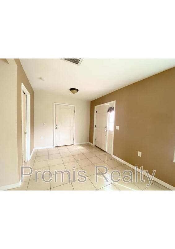 Clearwater House: 1416 Druid Road