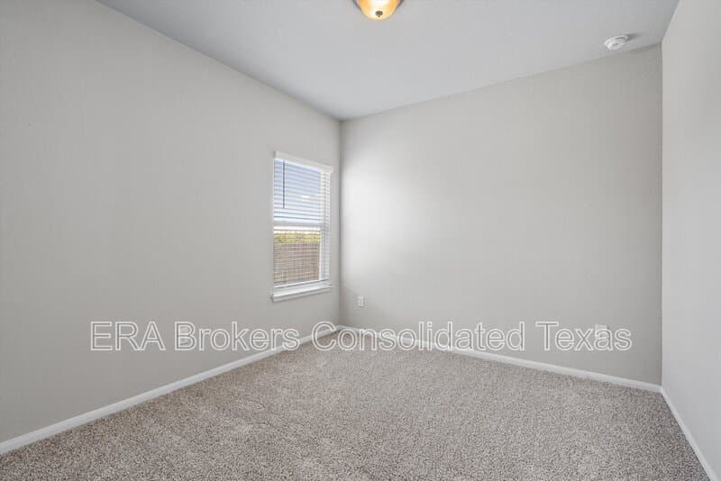 Pflugerville House: 3317 Burch Brook Cove