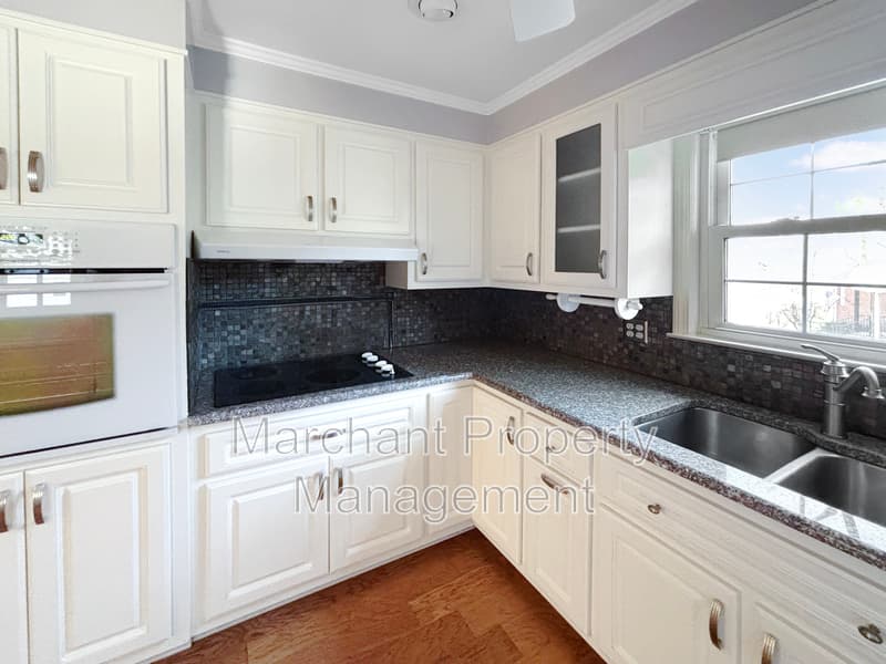 Greenville House: 4 Yarmouth Court