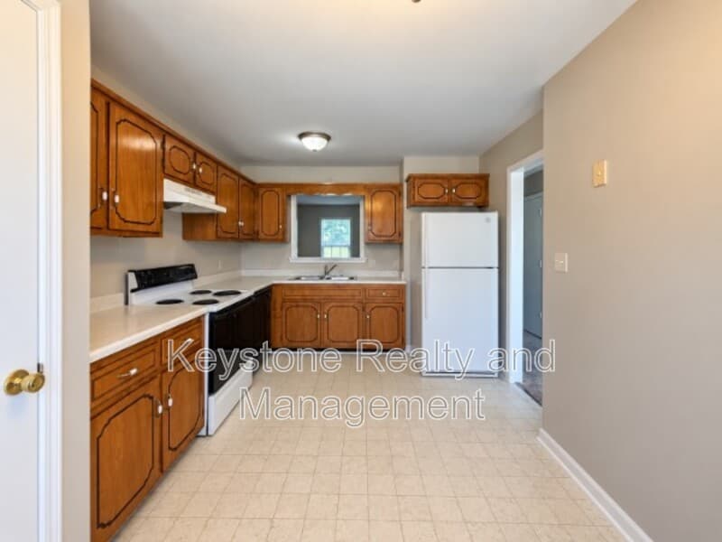 Clarksville Townhome: 3255 Tower Drive