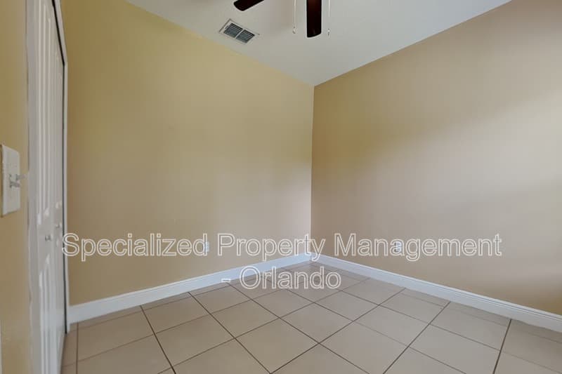 Ocala House: 5017 SW 165th Street Rd