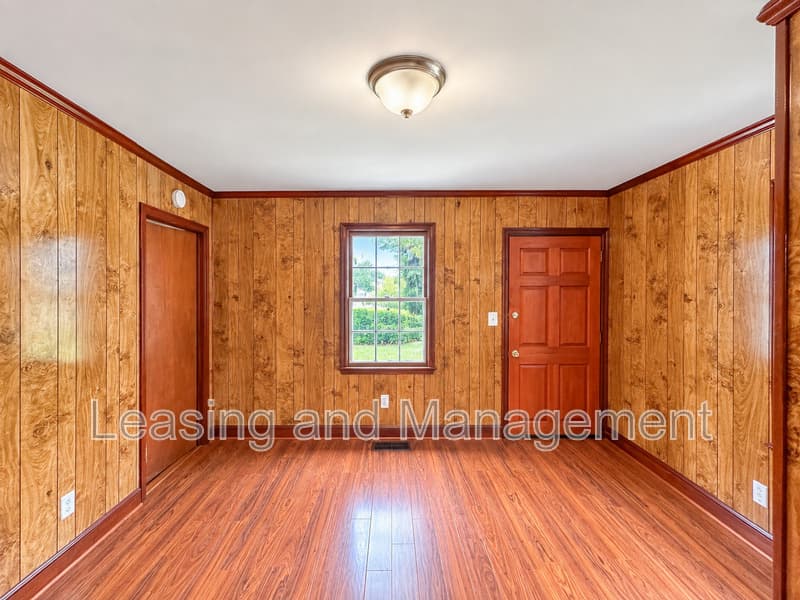 Charleston Condo: 211 W Poplar Street