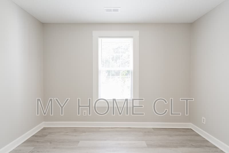 Charlotte Condo: 2517 Hemphill Street - 2