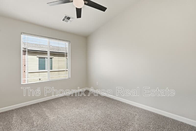Gilbert Condo: 240 W Juniper Ave Unit 1090