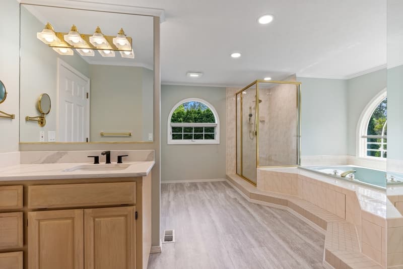 Spokane House: 602 West Bradford Court