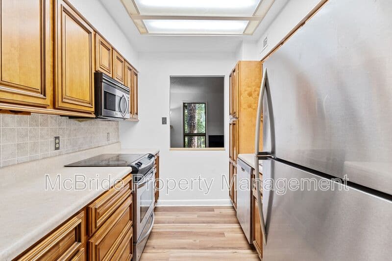 Martinez Townhome: 3506 Prestwick Drive